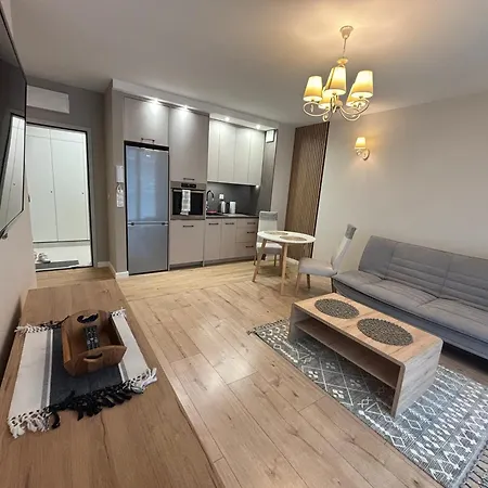 Apartamenty W Centrum Bialegostoku Z Parkingiem W Garazu Podziemnym Bialystok Exterior photo