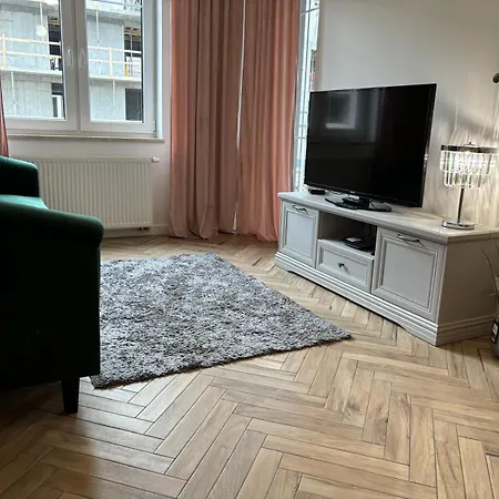 Apartamenty W Centrum Bialegostoku Z Parkingiem W Garazu Podziemnym Bialystok Exterior photo