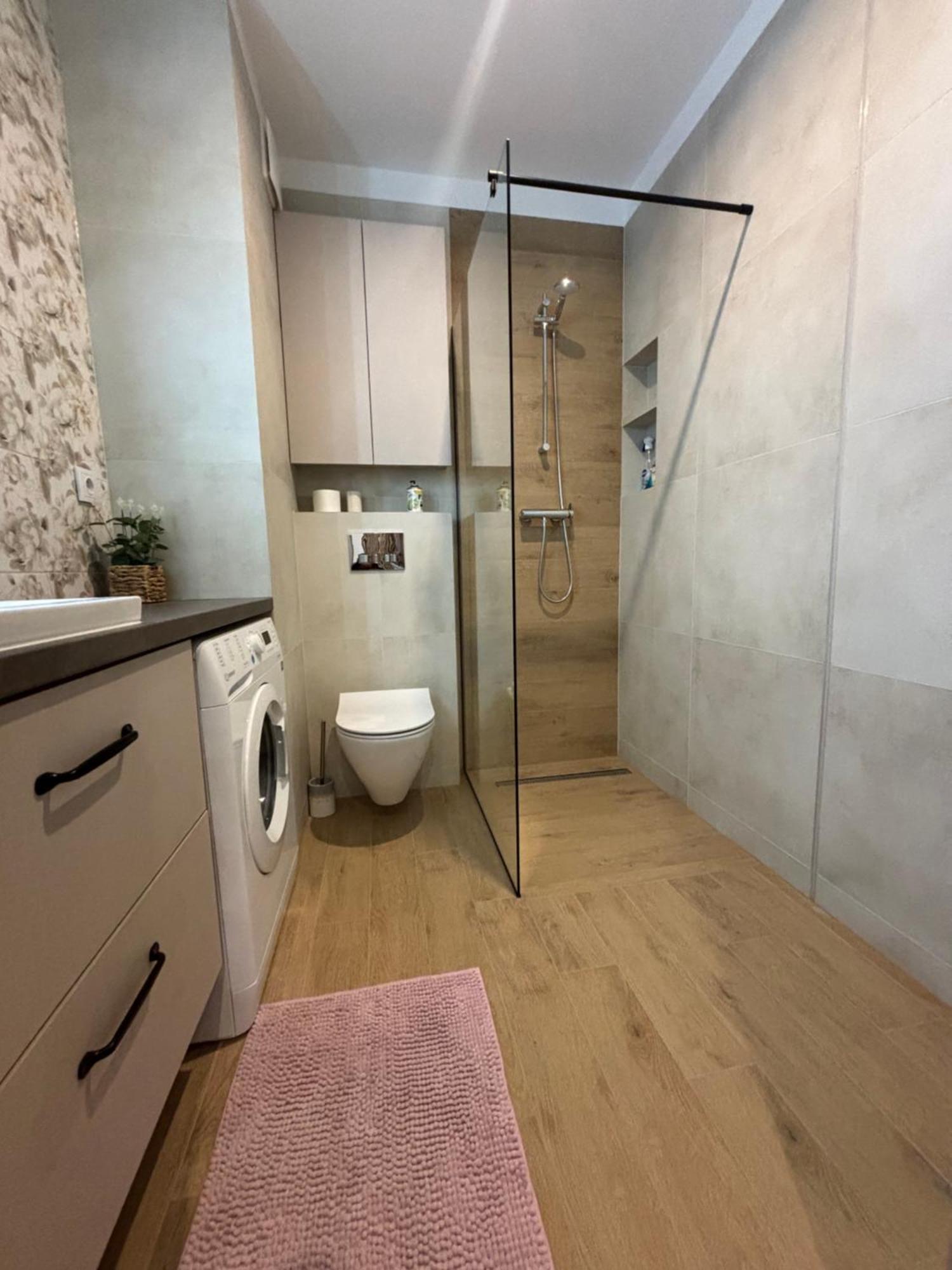 Apartment W Centrum Bialegostoku Z Parkingiem W Garazu Podziemnym *