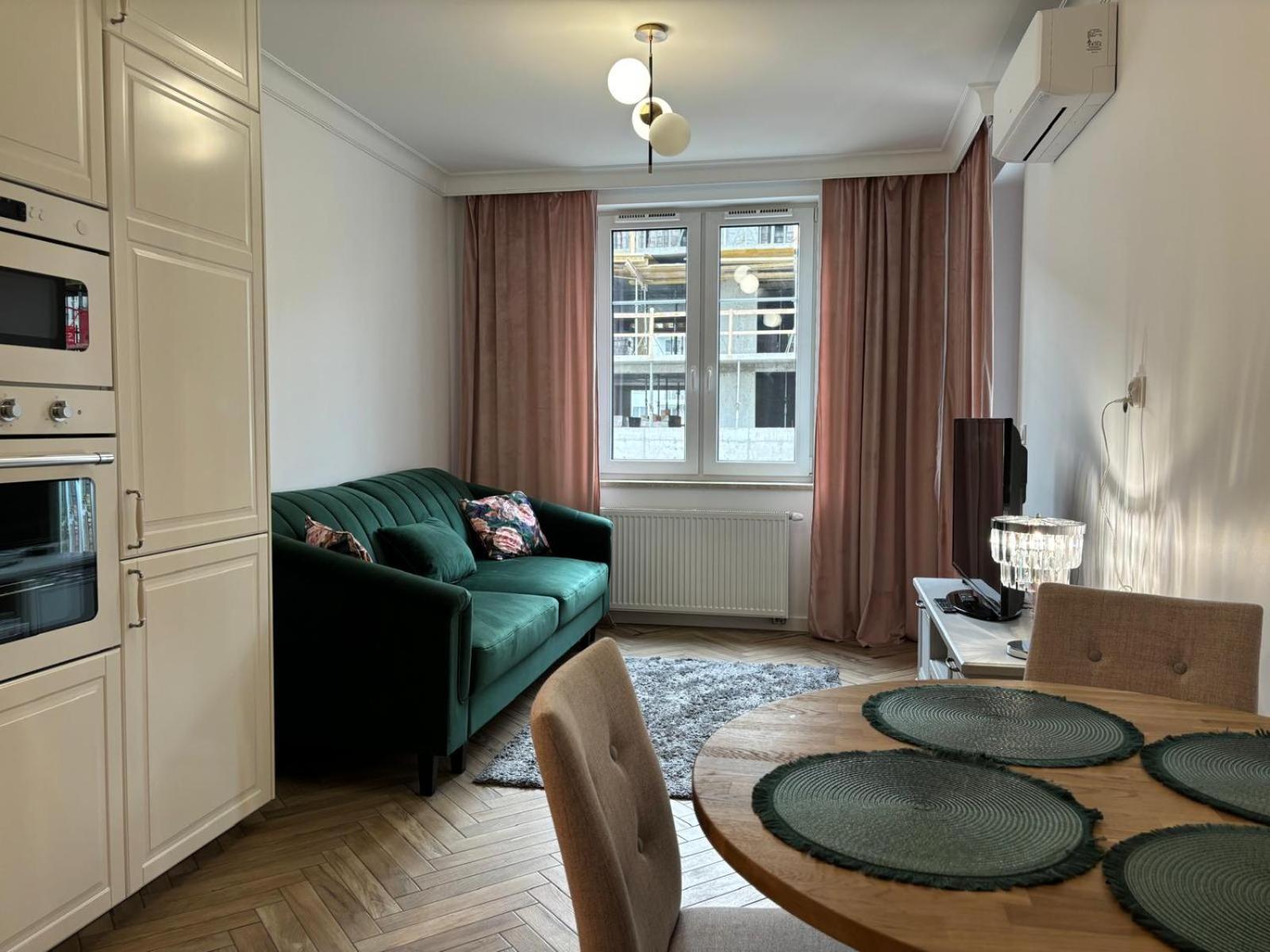 W Centrum Bialegostoku Z Parkingiem W Garazu Podziemnym Apartment Bialystok