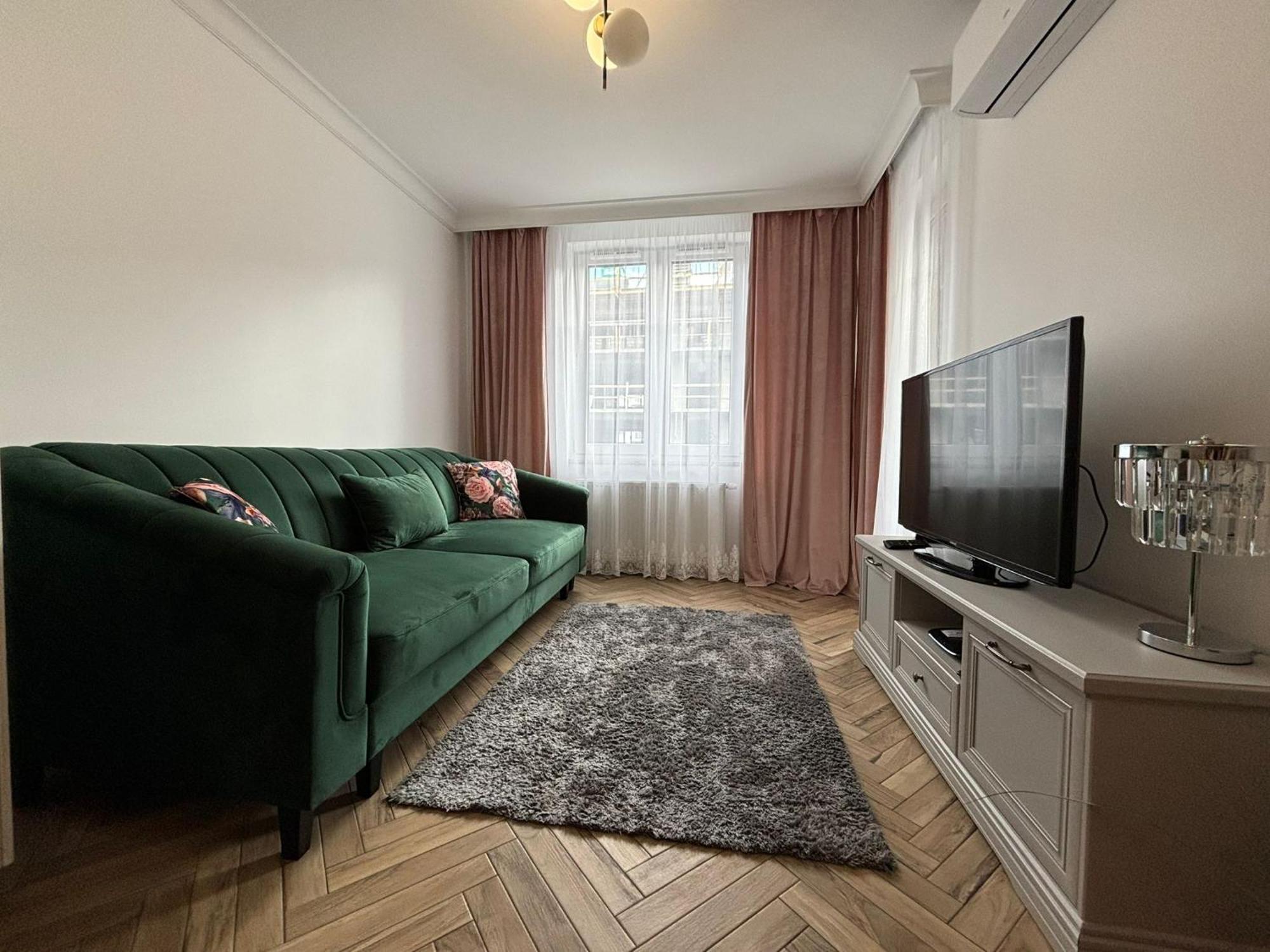 W Centrum Bialegostoku Z Parkingiem W Garazu Podziemnym Apartment Bialystok