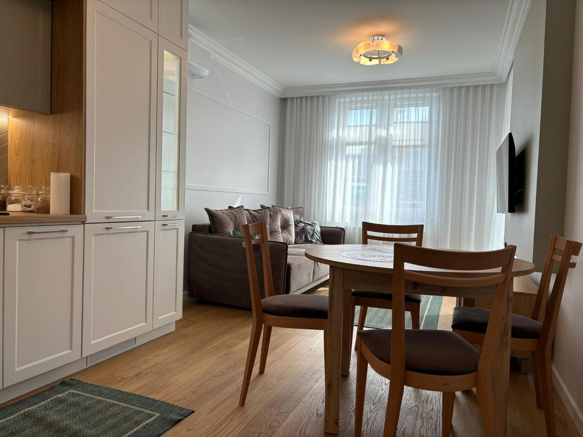 Apartment W Centrum Bialegostoku Z Parkingiem W Garazu Podziemnym